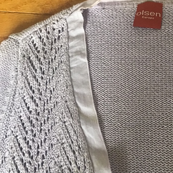 Sweater - Picture 6 of 6